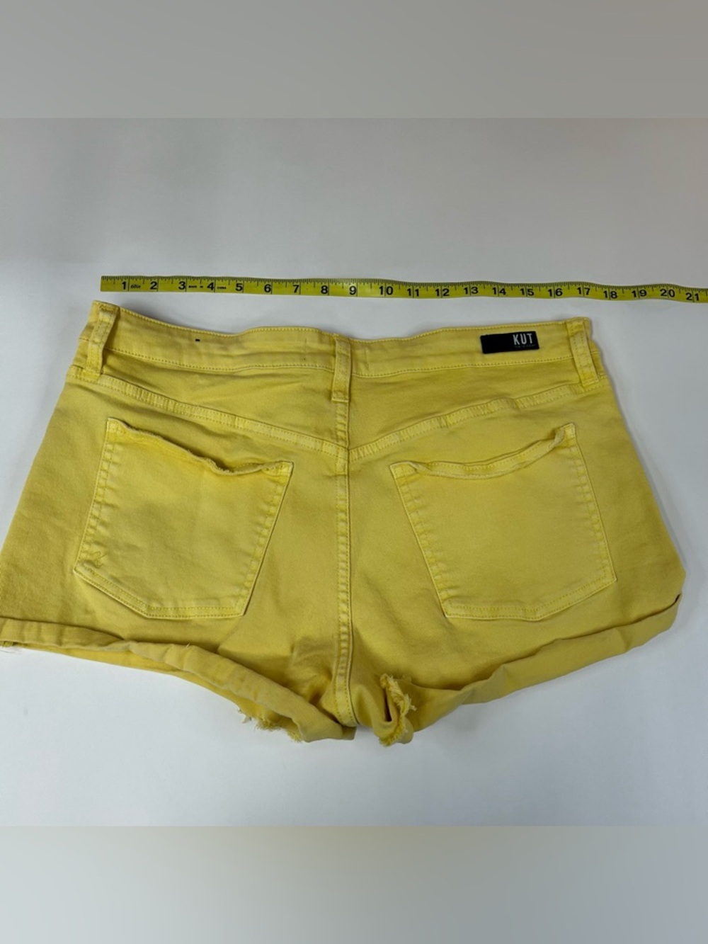 Kut From The Kloth Women’s Size 12 Jane High Rise Shorts Jean Yellow Denim #2411 - Picture 9 of 11
